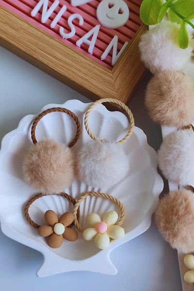Nisankids Brown-Cream Colored Pompom Rubber Buckle 2 Pairs (1 Pair Pompom - 1 Pair Flower)