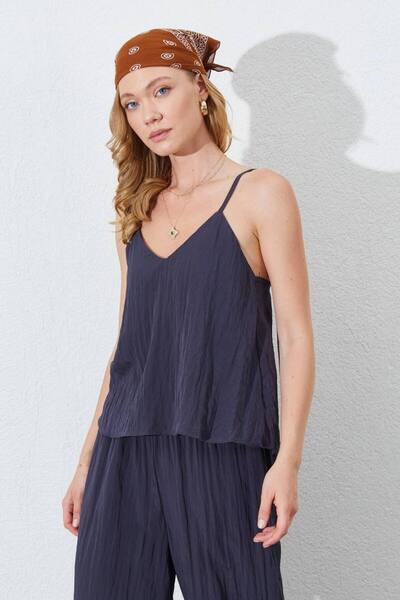 SOFT Slim Strap Blouse-Pants Suit Wrinkle Relaxed Fit