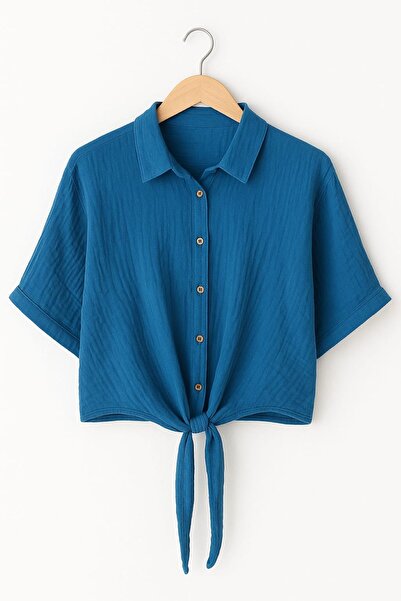 enmodaiçgiyim Μπλε 100% βαμβακερό ύφασμα μουσελίνας Γυναικείο καλοκαιρινό πουκάμισο με μανίκια με κουμπιά – Άνετη και κομψή καθημερινή μπλούζα