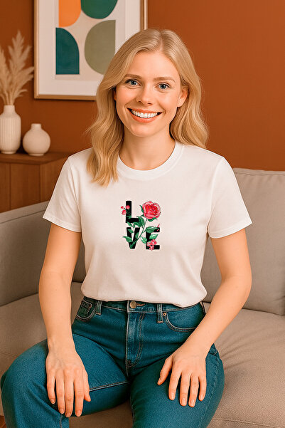 HUBERYWEAR Women's White T-Shirt Love Written Rose Pattern Relaxed Fit – Hubery