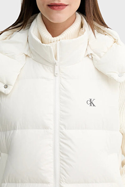 Calvin Klein Kapitoneli Boxy Fit Kapüşonlu Şişme Yelek LV047D500GVDV YELEK LV047D500G VDV