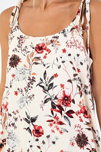 Nuevo Kadın Yazlık Krem Çiçek Desenli Askılı Uzun Maxi Elbise – Günlük ve Tatil