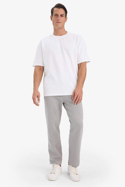 DeFacto Regular Fit Waist Lace Pocket Straight Leg Thick Sweatpants D7836Ax25Au