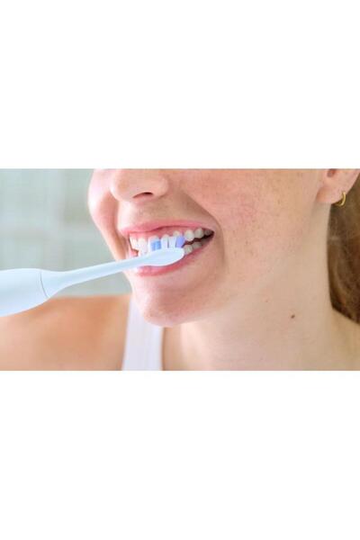 Philips Sonicare Sensitive HX6054/87 Electric Toothbrush Replacement Heads, 4 Pieces (White)