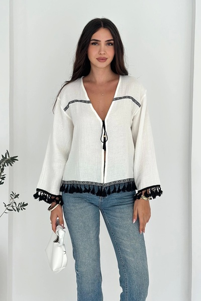 AsprinFashion Μπλούζα με φούντες με αντίστροφη βελονιά με κορδόνια λευκή