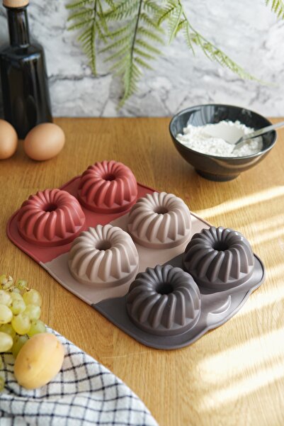 EVLE 6-Piece Mix Muffin Mold, Platinum Silicone