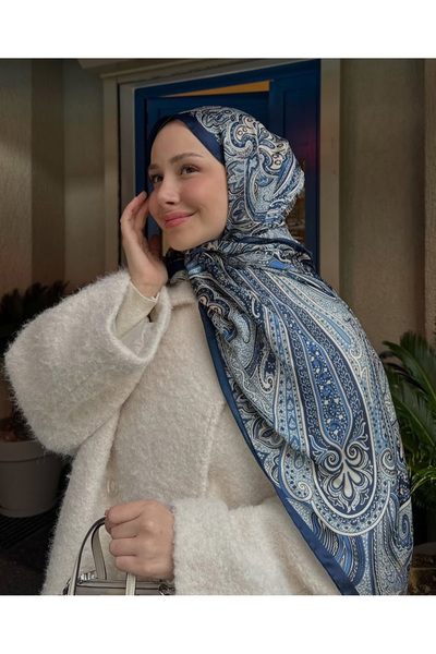 ARMANDA FEYZA HAKYEMEZ'İN TERCİHİ - İTHAL VUAL MYSTIC DESEN ŞAL - LACİVERT
