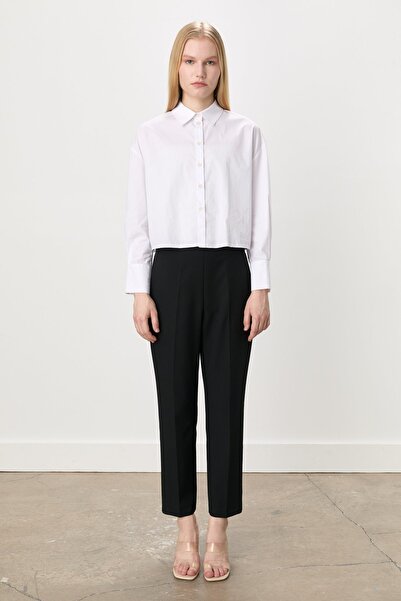 Nihan Arka Beli Lastikli Havuç Pantolon Siyah