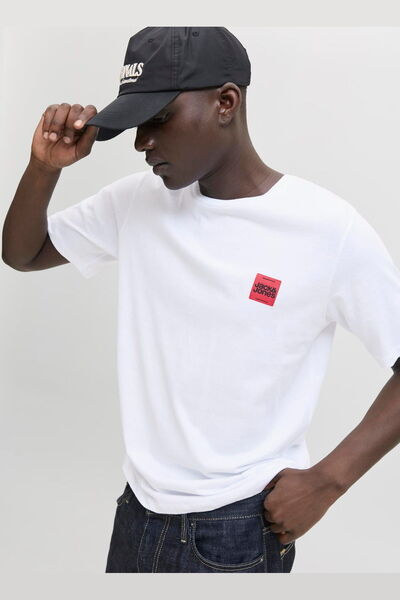 Jack & Jones Ανδρικό μπλουζάκι με εμπριμέ λογότυπο στο στήθος - Brandy