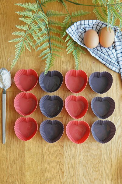EVLE 12-Piece Heart Shaped Silicone Muffin Mold, Platinum Silicone
