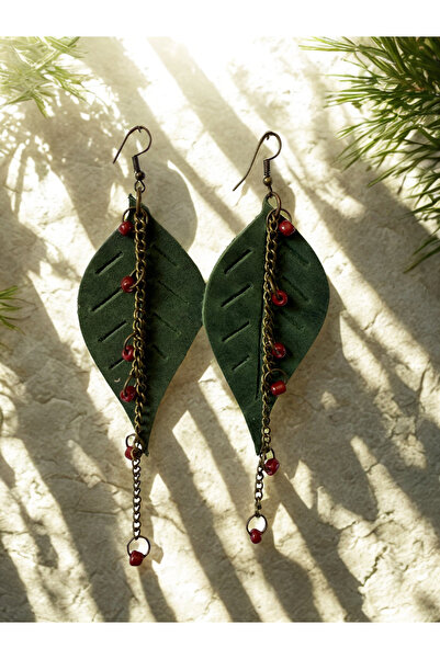 Derili Dükkan Yeşil Yapraklı Deri Tasarım Küpe