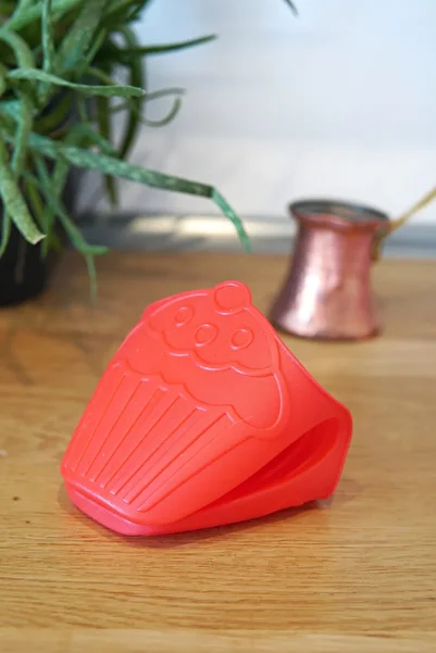 EVLE Cupcake Silicone Cupcake, Platinum Silicone, 12 X 8 X 10 Cm, Red