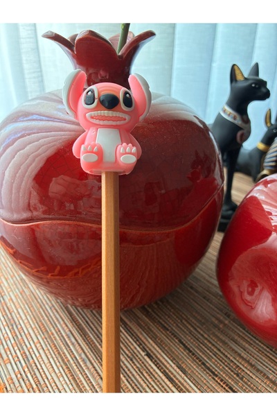 Land of Souvenir شخصيات شعبية 2 في 1 ممحاة ومبراة