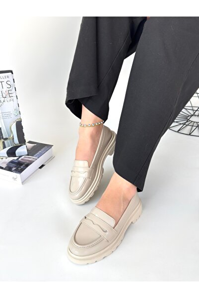 BESKAR Narli Beige Patent Leather Oxford Shoes