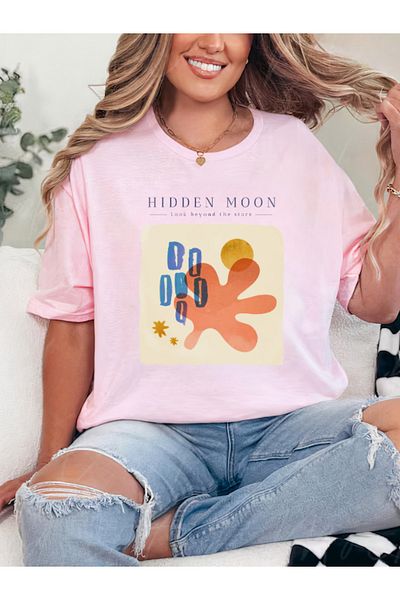 Sarah's Boutique Women's T-Shirt – 100% Cotton – HIDDEN MOON