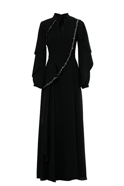 GİZİA Önü Yırtmaçlı Taş İşlemeli Siyah Uzun Elbise