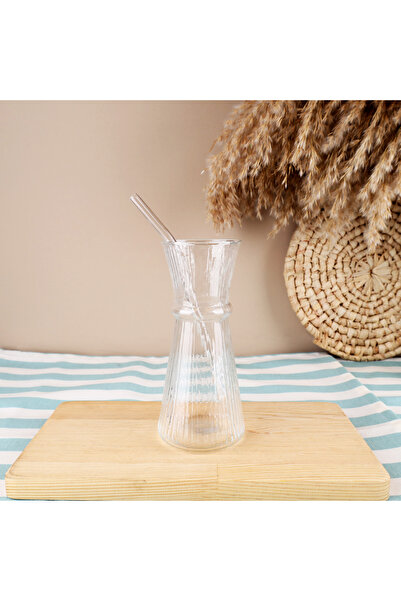 Lüks Sepeti Thumblina - Double Heat-Resistant Cold Coffee Beverage Glass Cup with Straw - 245 ml