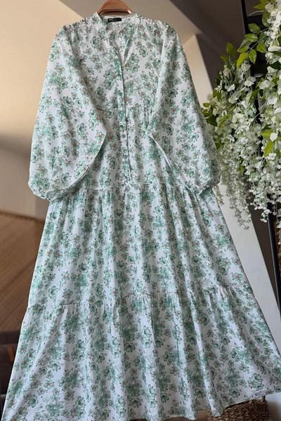 TrendParis Floral Print Button Detail V-Neck Dress