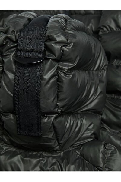 Peak Performance M Tomic Insulated Hood Jacket Men's Coat