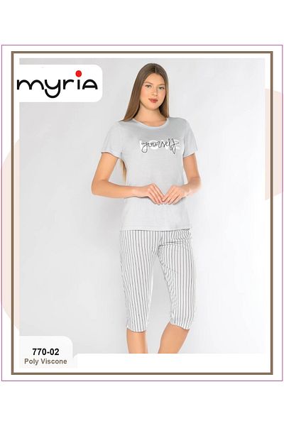 MyRia Women's Short Sleeve Capri Pajama Set