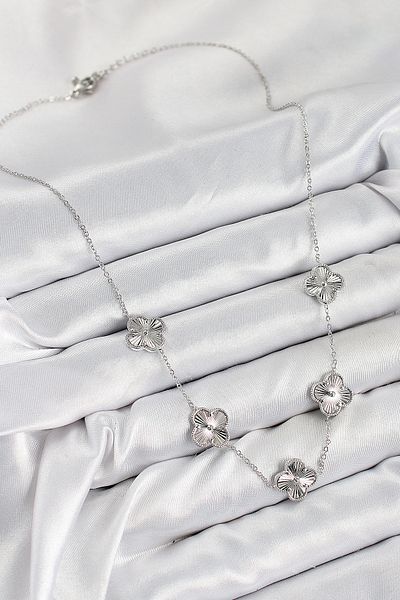 Skygo Brass Vip Clover Model Silver Color Women Necklace - Tj-Bko10483