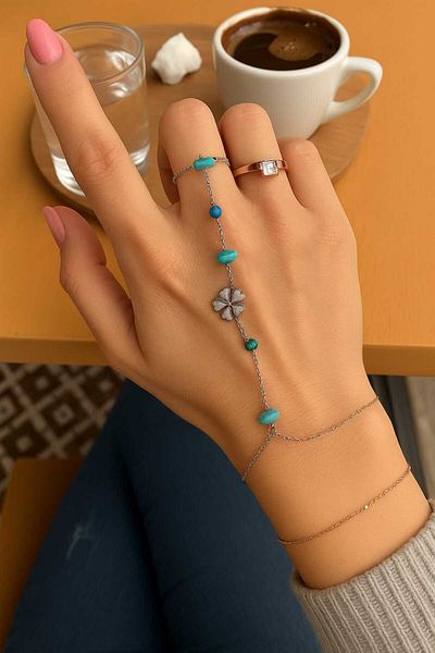 MODA MANANI Turquoise Stone Four Leaf Shahmeran Bracelet