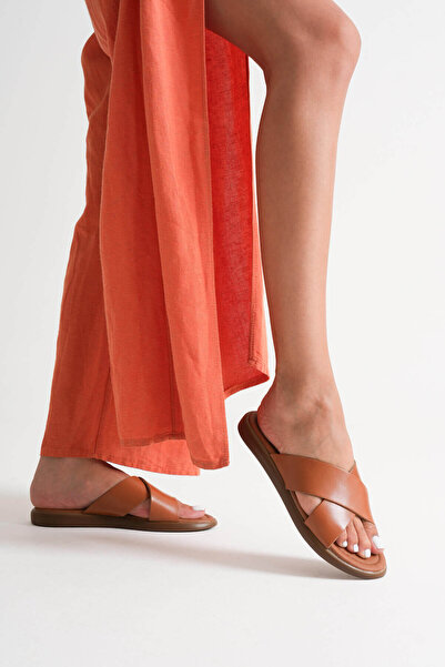 Zerenyus Weasley Premium Tan Genuine Leather Slippers