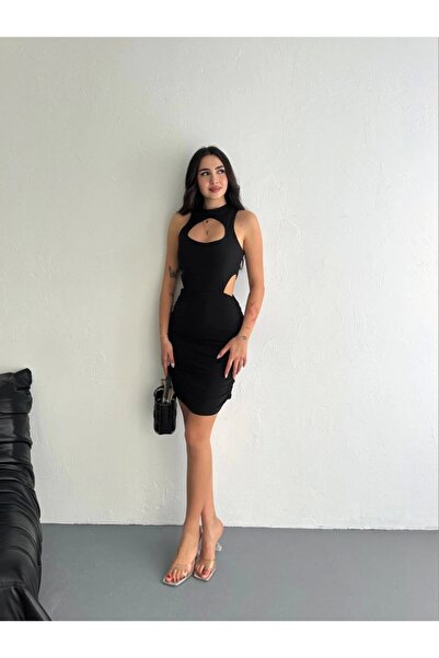 Tam12den Home Αμάνικο φόρεμα με χαμηλό στήθος και πλαϊνά - Μαύρο