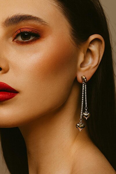 VATESTUGE أقراط متدلية على شكل قلب فضي اللون مع أحجار كريمة – تصميم أنيق وحديث