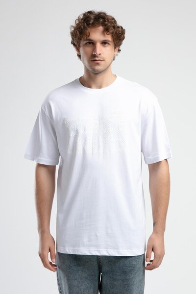 Eckō Unltd. تيشيرت رجالي أبيض كبير الحجم مطبوع برقبة دائرية من ASTORIA