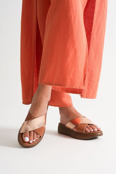 Zerenyus Fayn Premium Flat Genuine Leather Shiny Tan Slippers
