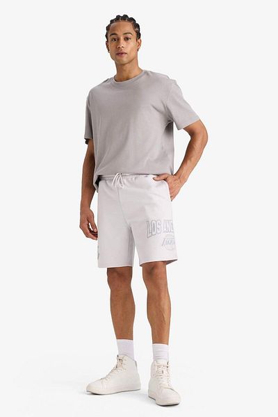 DeFacto Defactofit Nba Los Angeles Lakers Standard Fit Short Leg Skuba Diver Fabric Shorts