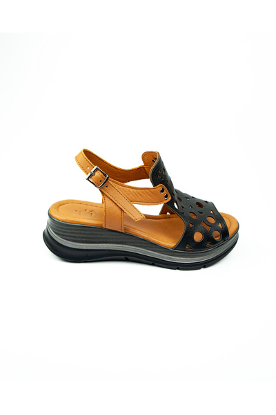 Zeyn 8065 Black Leather Women's Sandals