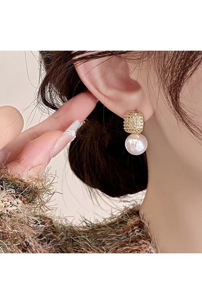 REBORN DESIGN Gold Color Zircon Stone Square Model Pearl Women's Earrings