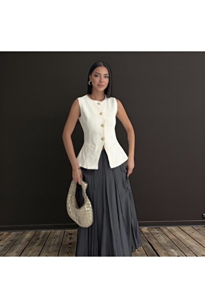 Peony Boutique Buttoned Denim Vest with Waist Seat