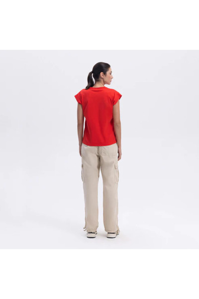 Ellesse Women's Red T-Shirt - Ef450-Rd