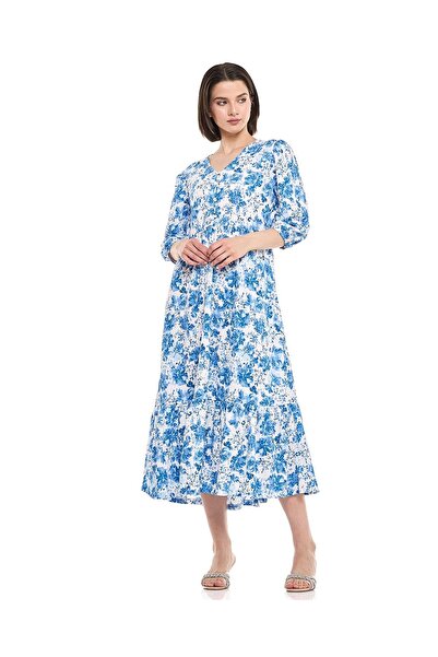 R&B Floral Printed Midi Dress with V-Neck and 3/4 Sleeves