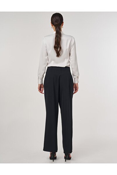 Kayra Pilili Kumaş Pantolon Siyah