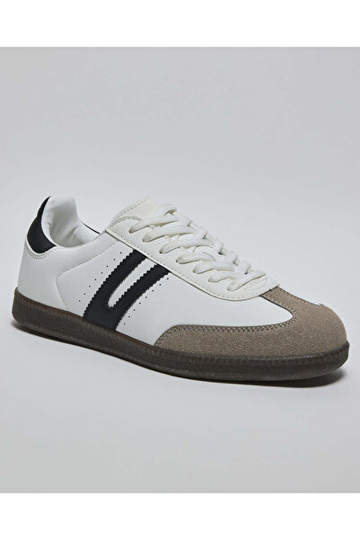 R&B حذاء رياضي منخفض الرقبة بألوان متعددة