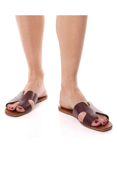 R&B Croc Textured Flat Sandals