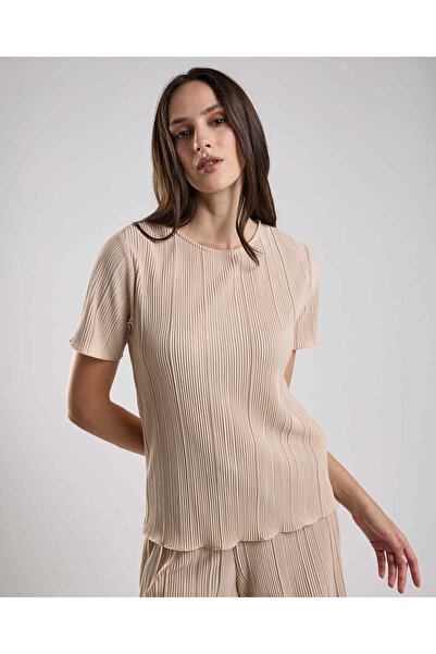 R&B بلوزة منقوشة برقبة دائرية وأكمام قصيرة