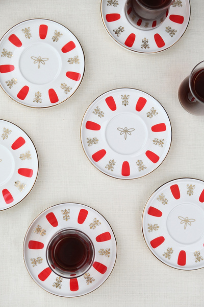 tabakevi Plate House Porcelain Acem Zade Red Tea Plate 12,5cm Set of 6