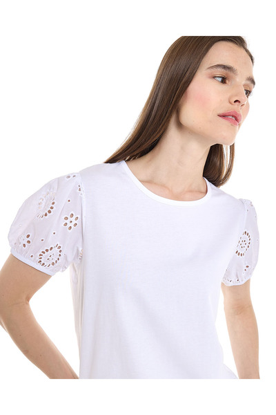 R&B Openwork Detail Top with Crew Neck and Puff Sleeves