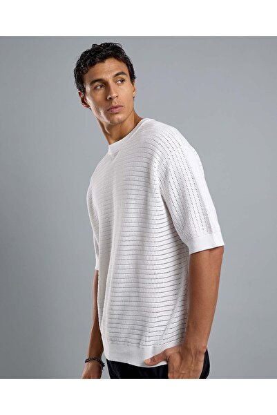 R&B Textured T-Shirt with Crew Neck and Short Sleeves