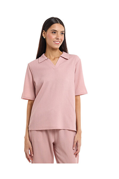 R&B Textured Knit Shirt with Spread Collar and Short Sleeves