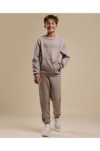 R&B Printed Sweatsuit Set