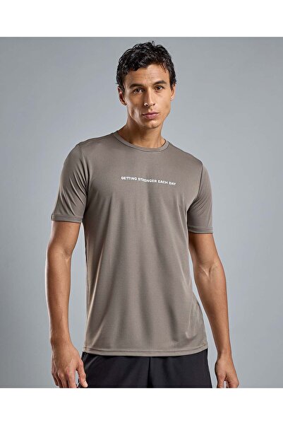 R&B تي شيرت رياضي مطبوع برقبة دائرية وأكمام قصيرة