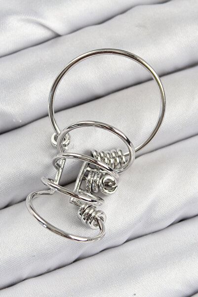 callerrons accessories أقراط من اللحم البقري موديل فضي اللون - EBJ250816W37141