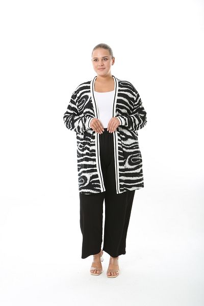 XL Modam Women's Lycra Viscose Patterned Large Size Cardigan