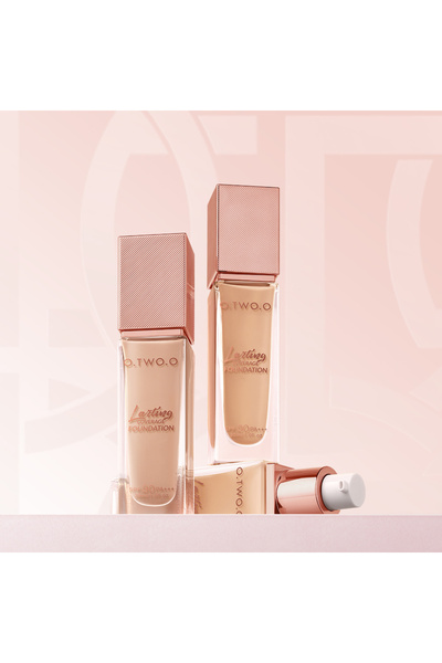O.TWO.O Cosmetics كريم أساس O.TWO.O Haute All Day Coverage - تغطية كاملة، تركيبة تدوم طويلًا
